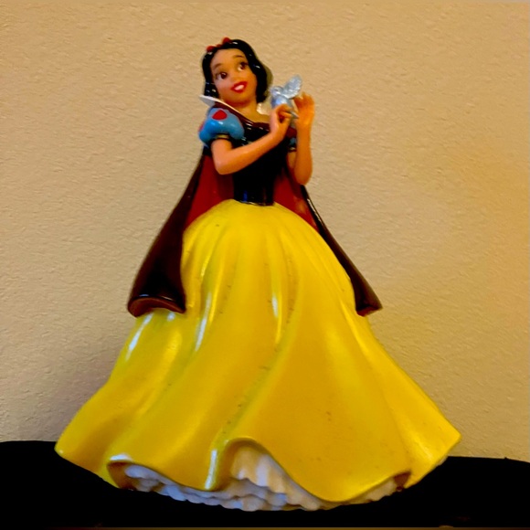 Other - Disney Princess Snow White Coin Bank. Yellow Dress Version Hard Plastic